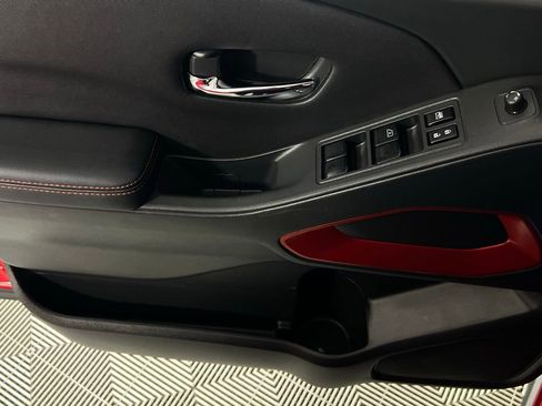 Used 2024 Nissan Frontier Pro-X image 27