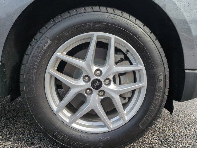 Used 2024 Ford Edge SEL AWD/4WD image 11
