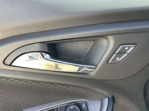Used 2023 Chevrolet Malibu LT w/ Driver Confidence Package FWD image 19