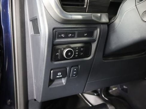 Used 2024 Ford F150 Lariat AWD/4WD image 41