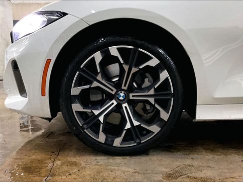 Used 2025 BMW 330i Sedan w/ Convenience Package image 12