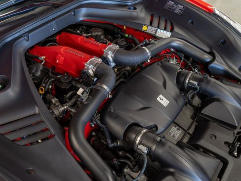 Used 2017 Ferrari California T image 29