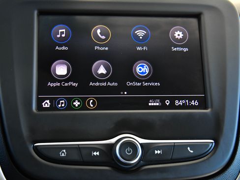 Used 2021 Chevrolet Equinox LS FWD image 18