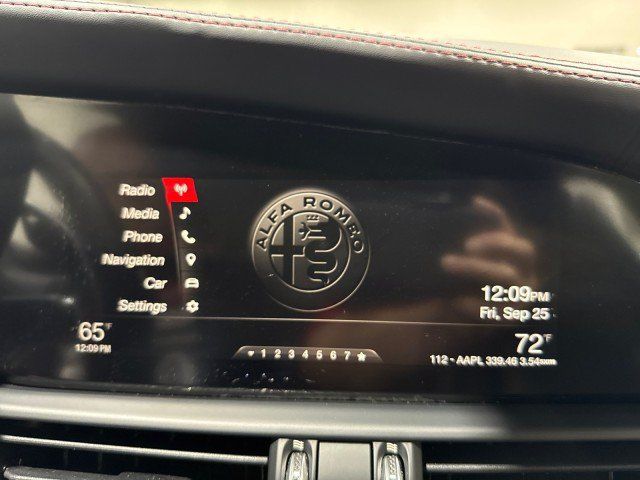 Used 2018 Alfa Romeo Giulia Quadrifoglio w/ Driver Assist Dynamic Package RWD image 76