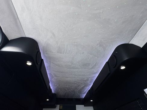 Used 2023 Mercedes-Benz Sprinter 3500 image 86