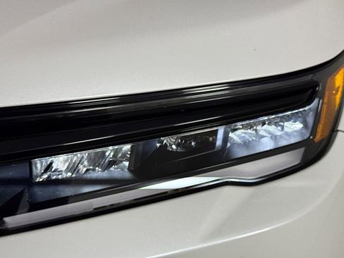Used 2026 Honda Pilot EX-L image 42