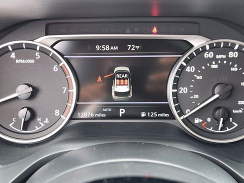 Certified 2023 Nissan Rogue SV w/ SV Premium B Package AWD/4WD image 10