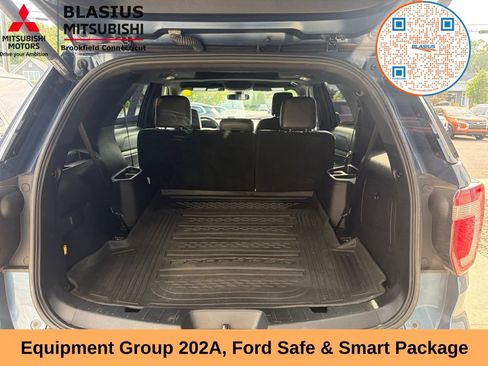 Used 2018 Ford Explorer XLT w/ Equipment Group 202A AWD/4WD image 10