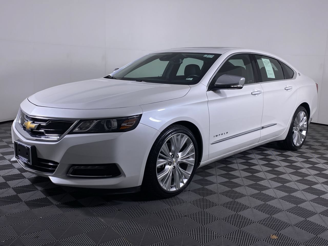 Certified 2016 Chevrolet Impala LTZ w/ Enhanced Convenience Package FWD image 19
