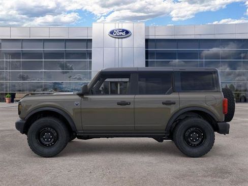 New 2026 Ford Bronco Big Bend w/ Black Appearance Package AWD/4WD image 3