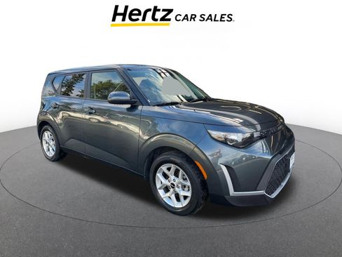 Used 2025 Kia Soul LX w/ LX Technology Package image 1