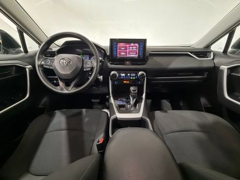Used 2022 Toyota RAV4 LE AWD/4WD image 14
