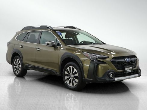 Used 2023 Subaru Outback Touring image 7