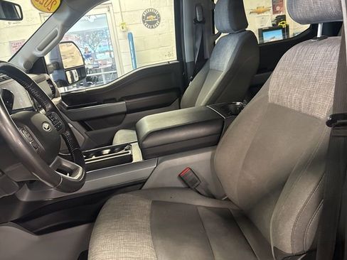 Used 2022 Ford F150 XLT w/ Equipment Group 302A High AWD/4WD image 7