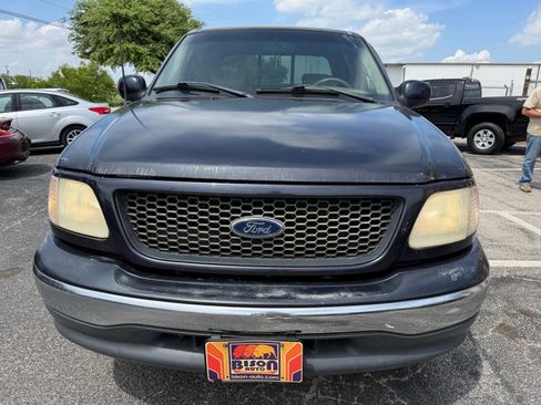 Used 2001 Ford F150 Lariat RWD image 8