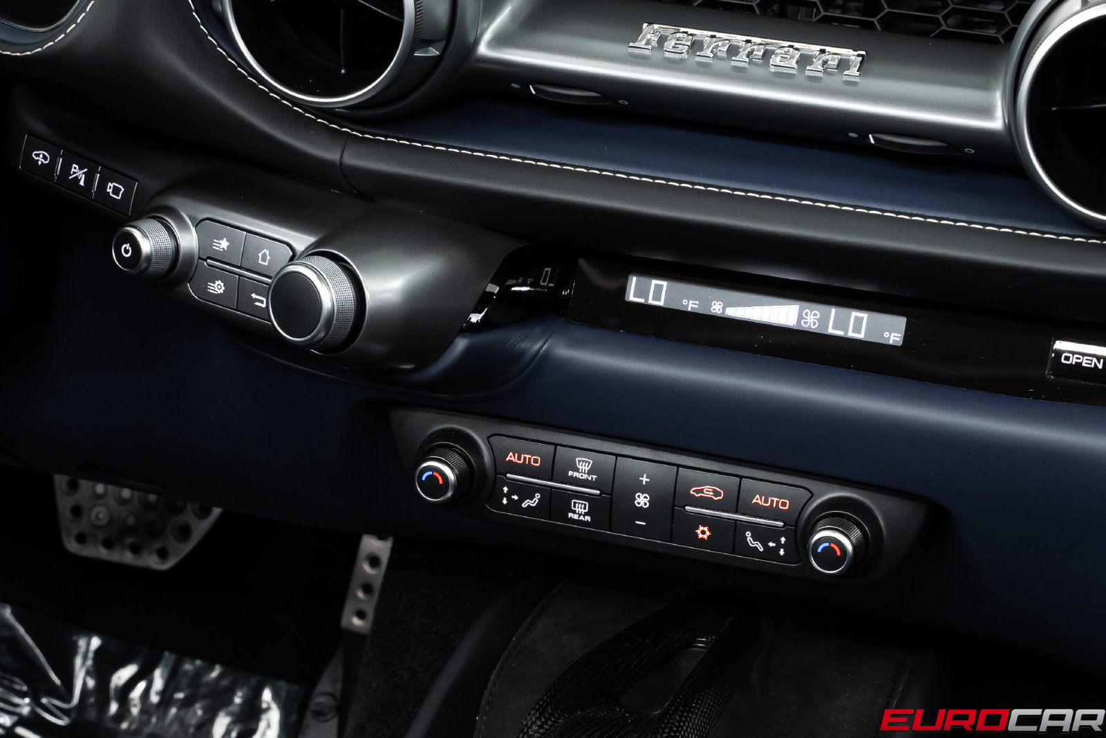 Used 2022 Ferrari 812 GTS RWD image 34