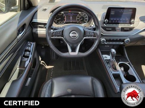 Used 2024 Nissan Altima 2.5 SR FWD image 18