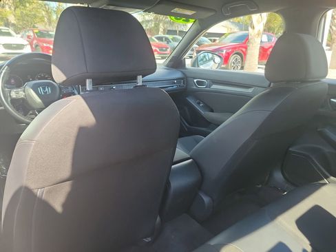 Used 2023 Honda Civic Sport image 15