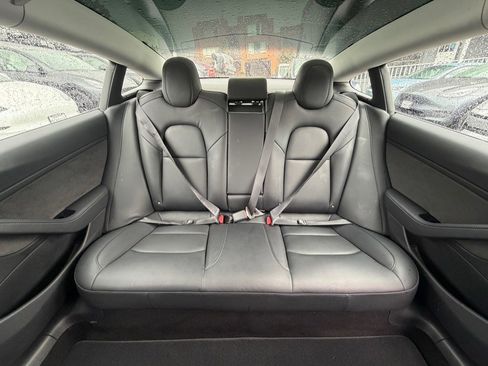 Used 2018 Tesla Model 3 Mid Range image 34