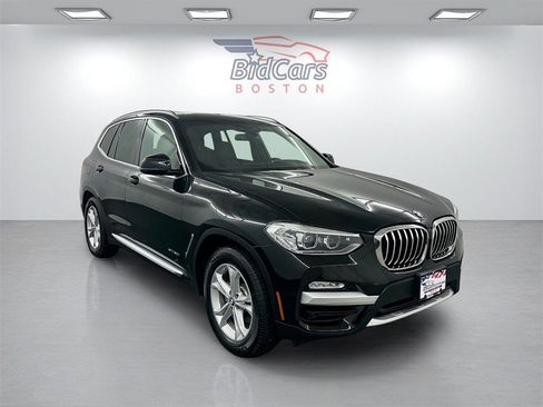 Used 2018 BMW X3 xDrive30i image 3