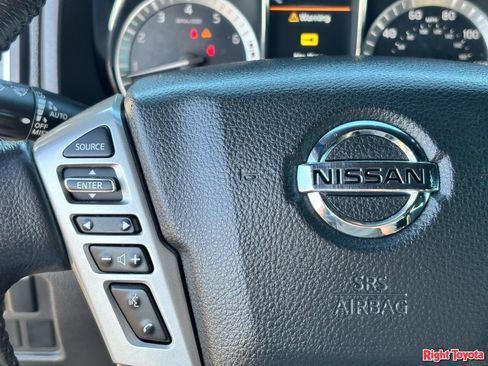 Used 2019 Nissan Titan SV w/ SV Convenience Package AWD/4WD image 21