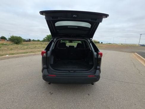 Used 2025 Toyota RAV4 LE AWD/4WD image 26