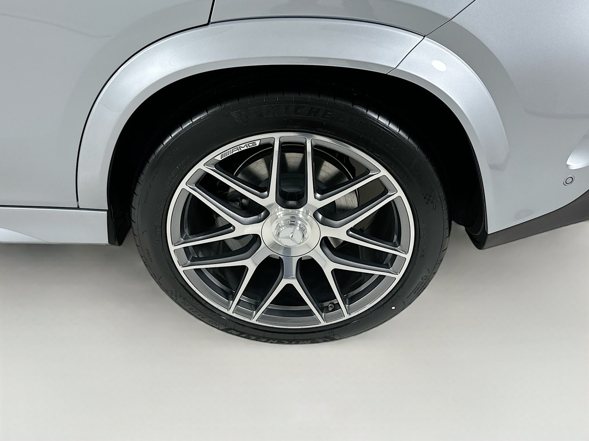 New 2026 Mercedes-Benz GLE 53 AMG 4MATIC image 35