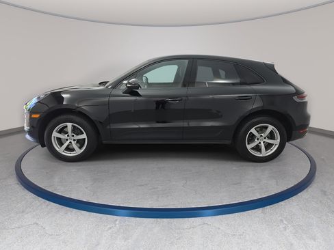 Used 2020 Porsche Macan AWD/4WD image 8