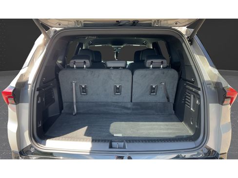 Certified 2026 Buick Enclave Sport Touring AWD/4WD image 39