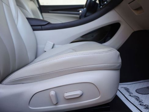 Used 2017 Buick LaCrosse Preferred FWD image 29