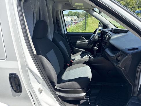 Used 2021 RAM ProMaster City Tradesman image 26