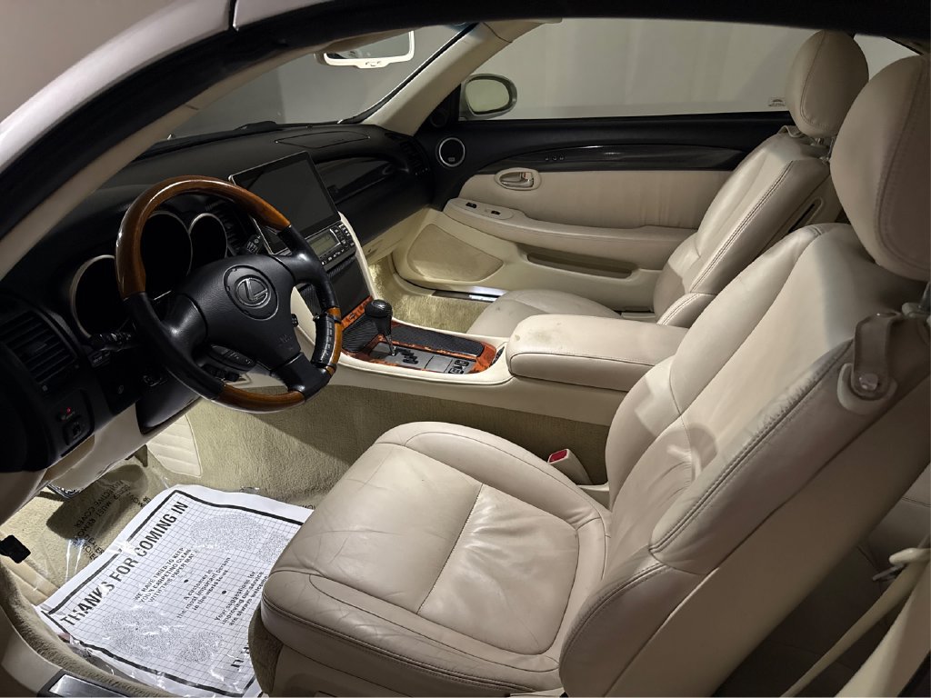 Used 2008 Lexus SC 430 Convertible w/ Preferred Accessory Pkg RWD image 13