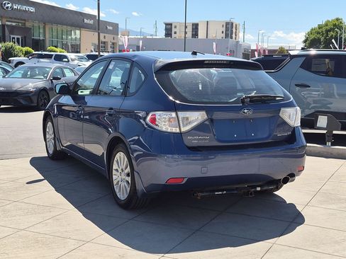 Used 2011 Subaru Impreza 2.5i Premium w/ PWR Moonroof Value Pkg AWD/4WD image 7