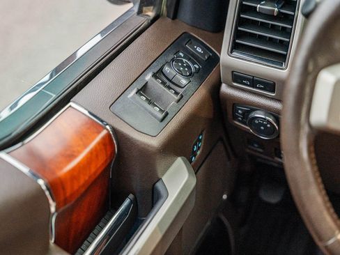 Used 2022 Ford F250 King Ranch image 31