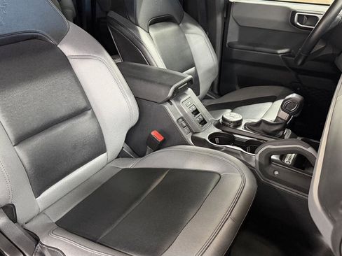 Used 2024 Ford Bronco Big Bend image 28
