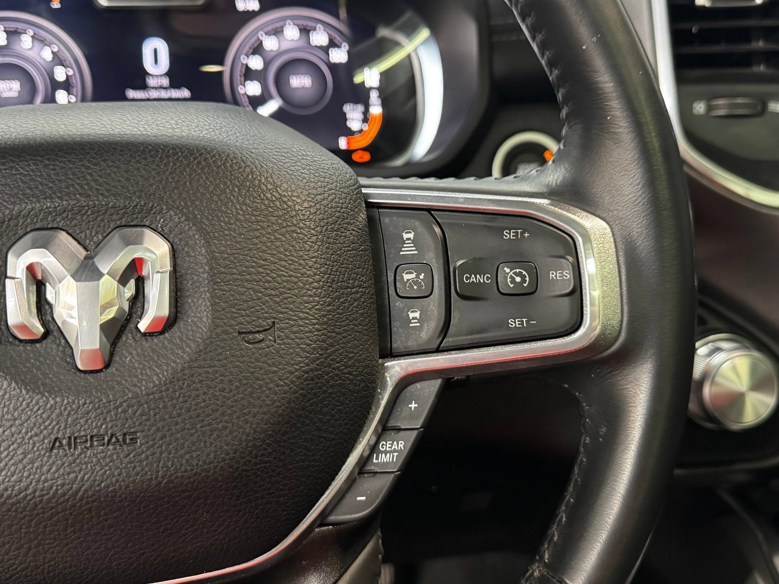 Used 2023 RAM 1500 Laramie AWD/4WD image 24