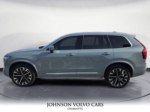 New 2026 Volvo XC90 T8 Plus image 16