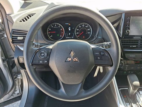 Used 2023 Mitsubishi Eclipse Cross ES AWD/4WD image 19