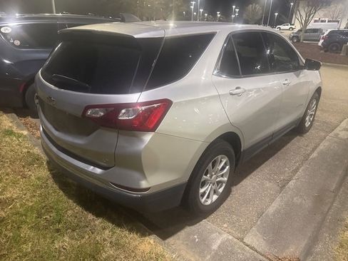 Used 2020 Chevrolet Equinox LT image 13
