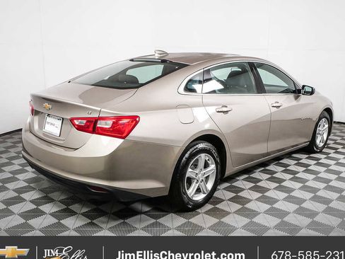 Used 2023 Chevrolet Malibu LT FWD image 3