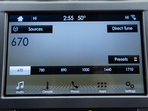 Used 2017 Lincoln MKZ Premiere image 32