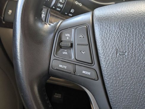 Used 2014 Kia Sorento LX image 30