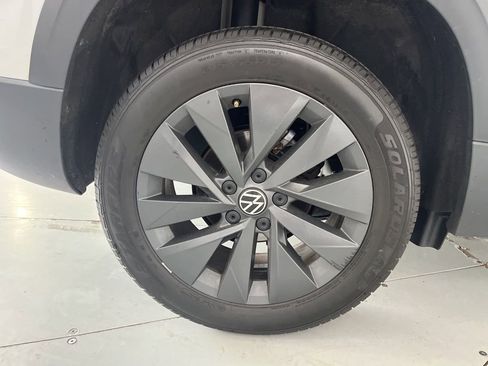 Used 2023 Volkswagen Taos S FWD image 15