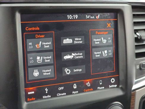 Used 2019 RAM 1500 Laramie w/ Convenience Group image 27