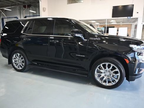 Used 2023 Chevrolet Tahoe High Country AWD/4WD image 8