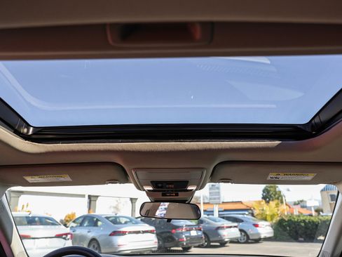 Certified 2024 Honda Accord EX image 7