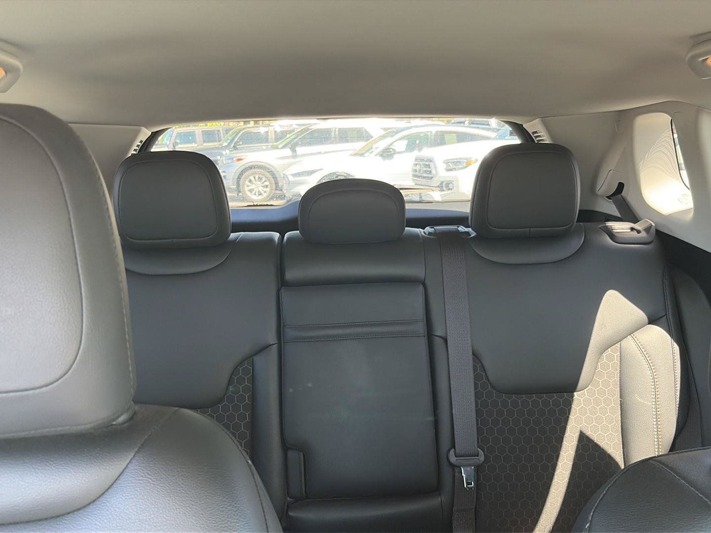 Used 2019 Jeep Compass Latitude w/ Popular Equipment Group AWD/4WD image 21