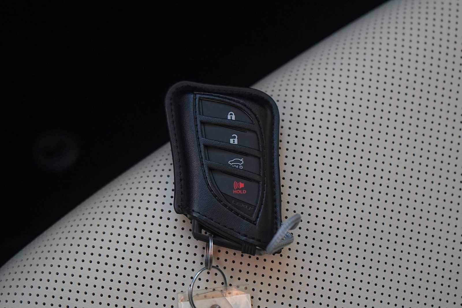 Used 2022 Lexus ES 350 Ultra Luxury w/ Accessory Package 2 FWD image 28