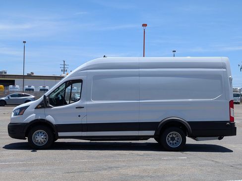 Used 2022 Ford Transit 350 148 High Roof Extended DRW RWD image 5