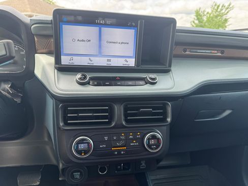 Used 2022 Ford Maverick Lariat w/ Equipment Group 500A Standard AWD/4WD image 15